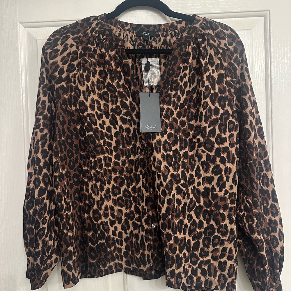 Rails Leopard Top